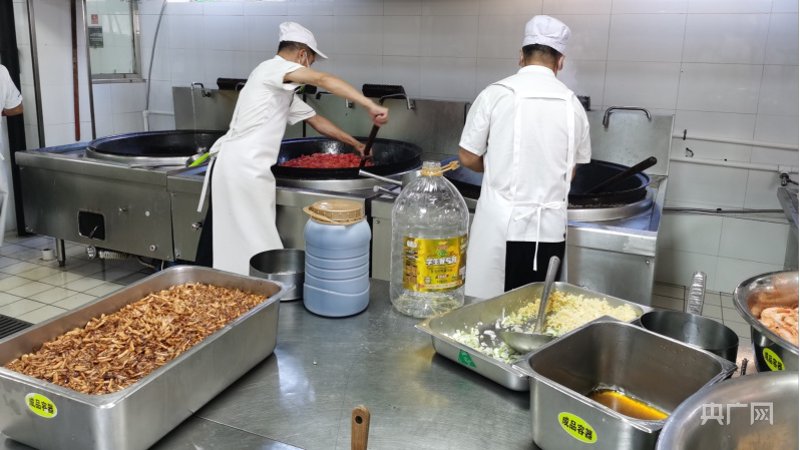 武汉七分永方餐饮服务有限公司：如何打造一家受欢迎的餐馆